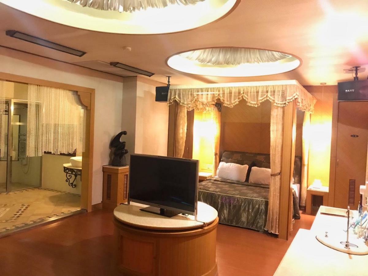 Daniel Spa Motel Pingzhen Εξωτερικό φωτογραφία